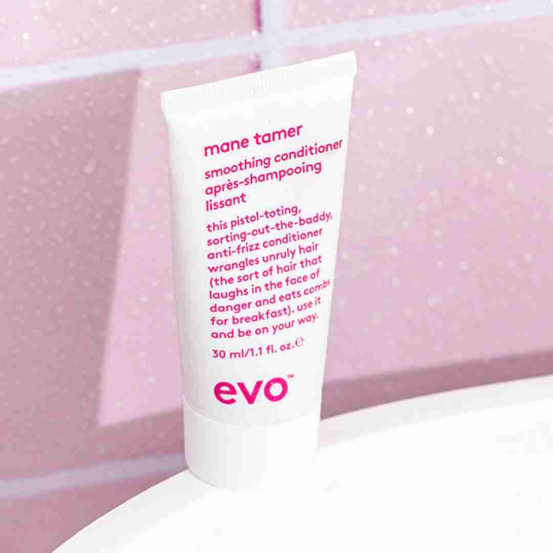 Mane Tamer Smoothing Conditioner2 | Charm and Champagne Mane Tamer Smoothing Conditioner2| Charm and Champagne