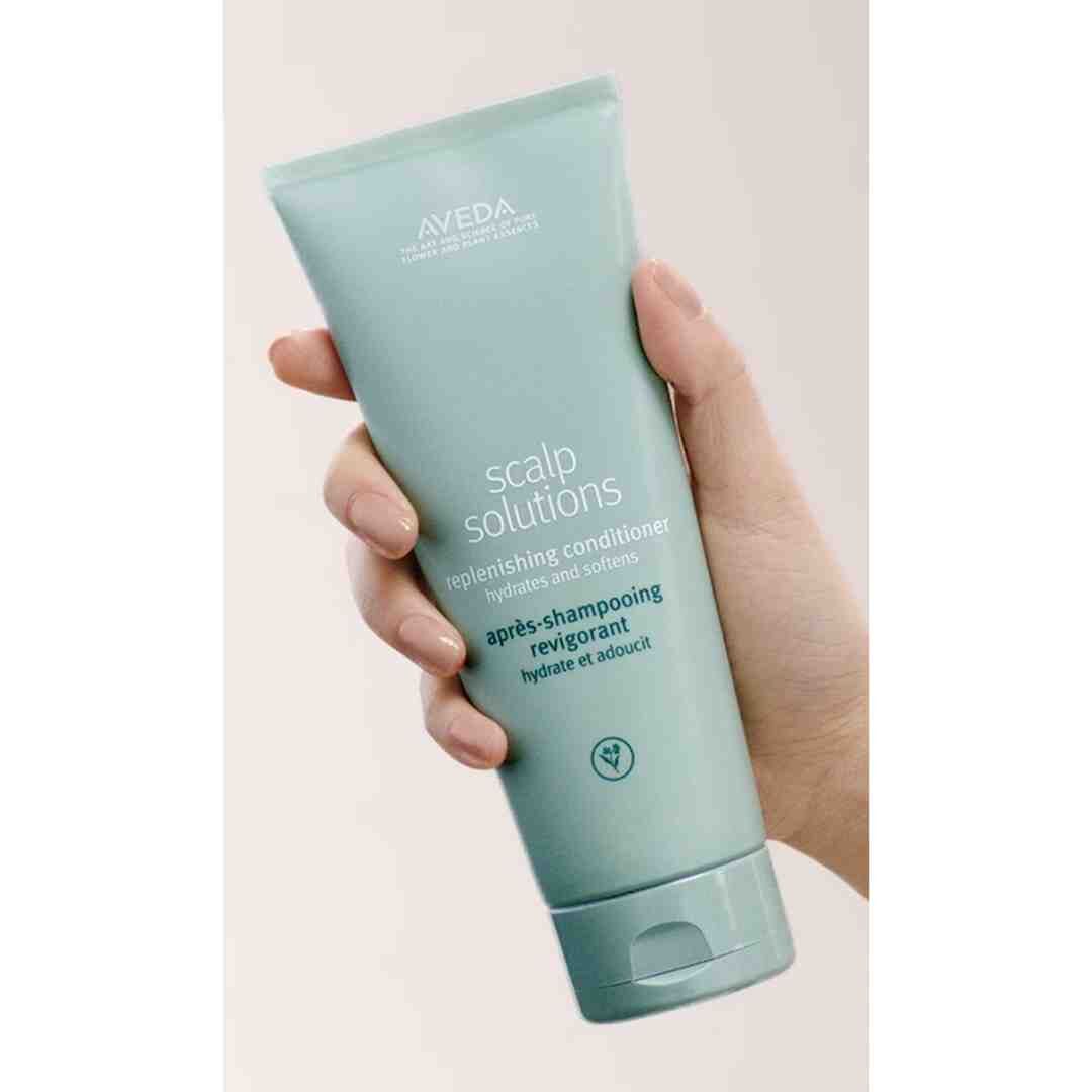 scalp solutions conditioner 1080 × 1080 px 1 | Charm and Champagne scalp solutions conditioner 1080 × 1080 px 1| Charm and Champagne